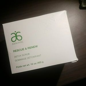 Arbonne Detox scrub